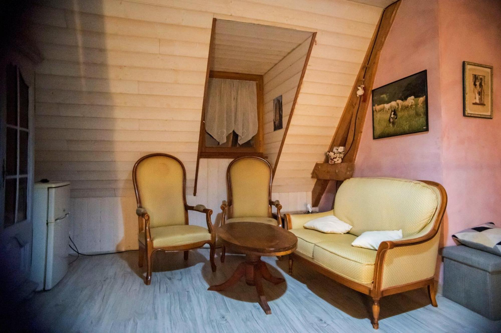 Pesaulhe Bed & Breakfast Monein Luaran gambar
